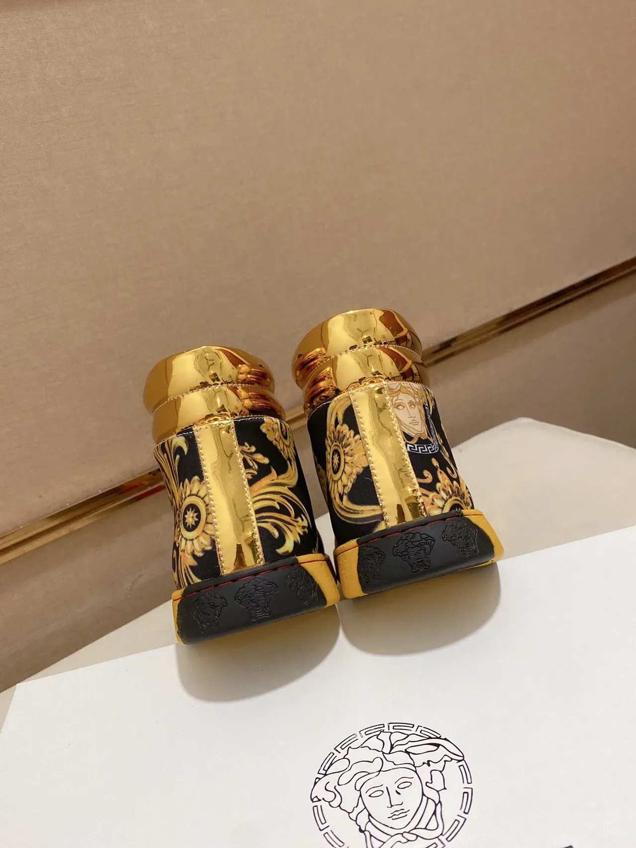 Versace Chain Reaction Metallic Gold Baroque Print Lifestyle Sneakers 3