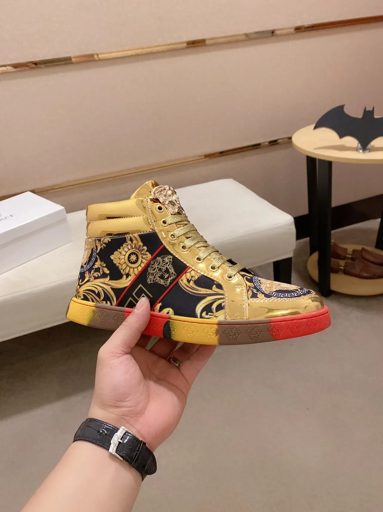 Versace Chain Reaction Metallic Gold Baroque Print Lifestyle Sneakers 7