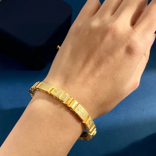 Versace Greca Odissea Bracelet Bangle Doré Gravé Logo 5