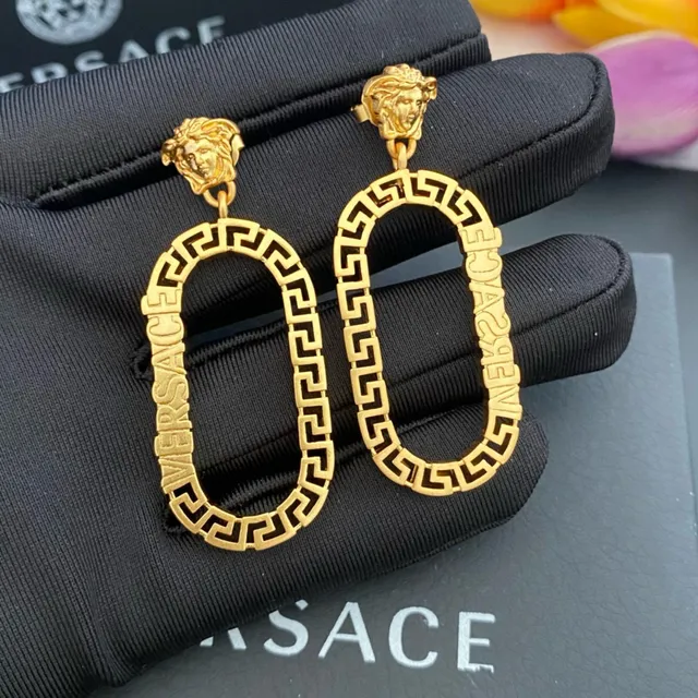 Versace Greca Odissea dourado cabeça Medusa aros ovais brincos 5