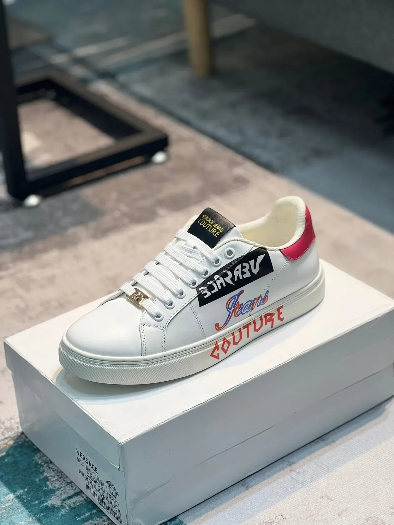 Versace Jeans Couture White Pink Graphic Lifestyle Sneakers 9