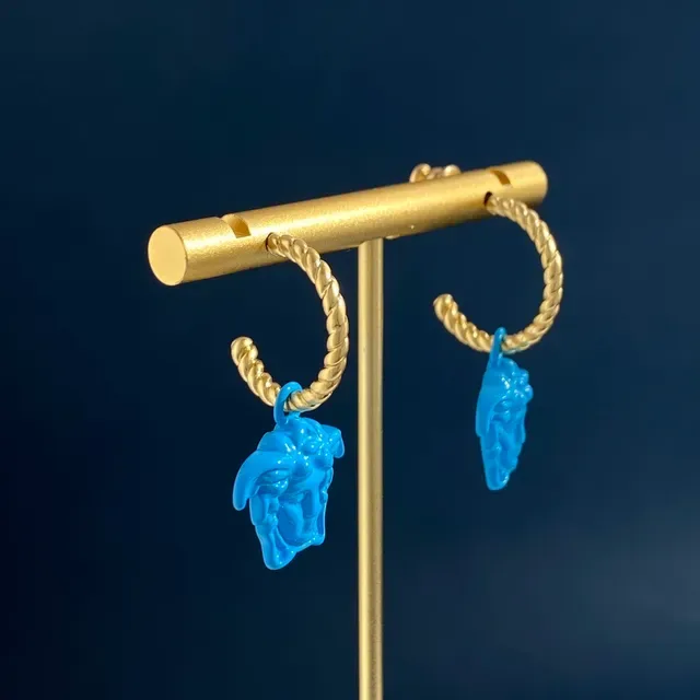 Boucles d'oreilles Versace Medusa Head Bleu Orange Corde Torsadée Anneaux avec Charms Pendents 2