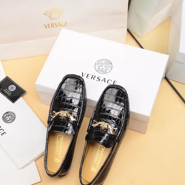 Versace Medusa Horsebit Loafer mocassins noirs en cuir patenté à motif crocodile embossé 4
