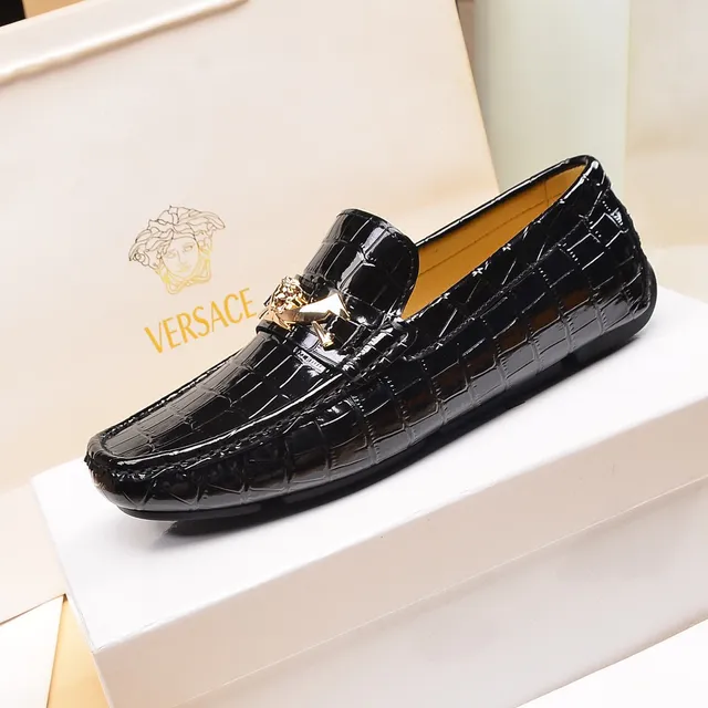 Versace Medusa Horsebit Loafer mocassins noirs en cuir patenté à motif crocodile embossé 5