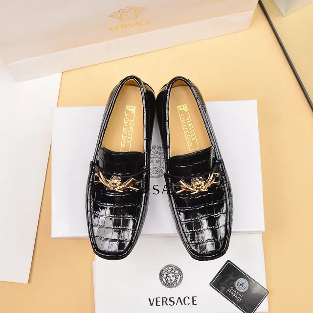 Versace Medusa Horsebit Loafer mocassins noirs en cuir patenté à motif crocodile embossé 9