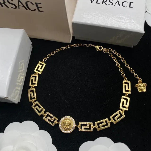 Collier Versace Odissea Greca Clé Méduse Pièce 5