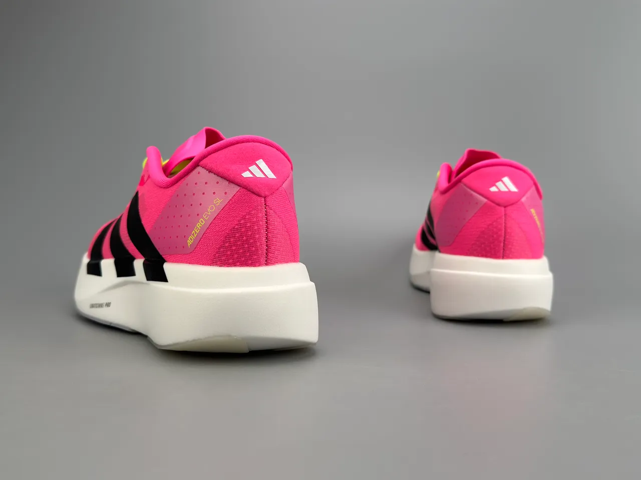 Adidas Adizero Evo 2 Chaussures de course Rose Jaune Néon Noir 8