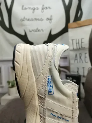 Adidas Beige Blue Low-Top Textile-Mesh Upper Lifestyle Sneakers 3