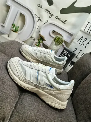Adidas Beige Blue Low-Top Textile-Mesh Upper Lifestyle Sneakers 7