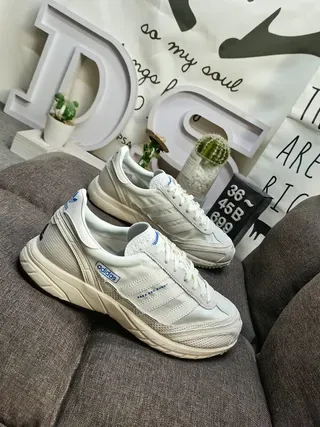 Adidas Beige Blue Low-Top Textile-Mesh Upper Lifestyle Sneakers 9