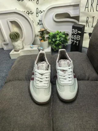 Adidas Beige Burgundy Low-Top Cupsole Lifestyle Sneakers 10