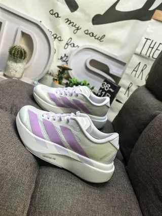 Adidas Beige Purple Engineered Mesh Upper Thick Lightstrike Pro Midsole Running Shoes 7