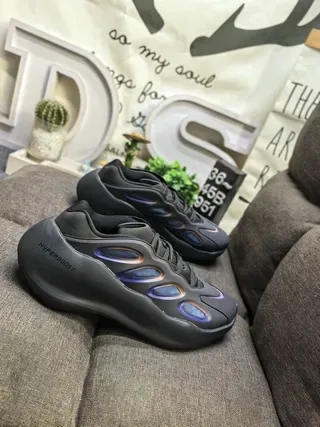 Adidas Black Blue Sculpted Monolithic Midsole Asymmetric Window Cutouts Lifestyle Sneakers 9