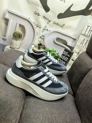 Adidas Black Gray Chunky Platform Sole Suede-Mesh Hybrid Upper Lifestyle Sneakers 9