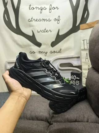 Adidas Black Gray Mesh And Synthetic Overlays Three-Stripe Side Panel Lifestyle Sneakers 5