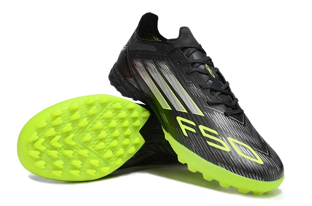 Adidas Tênis de futebol turf preto verde low-cut upper sintético studs de borracha moldados 4