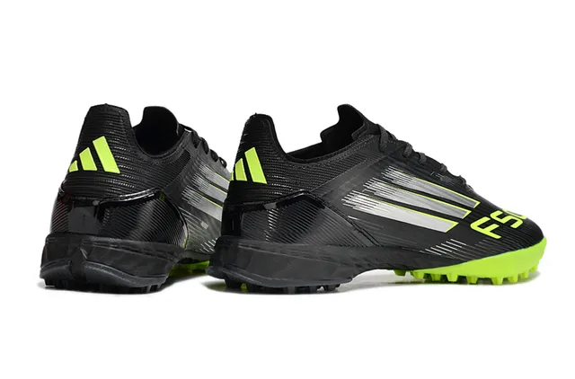 Adidas Tênis de futebol turf preto verde low-cut upper sintético studs de borracha moldados 5