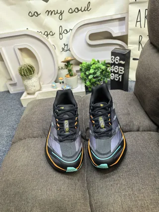 Adidas Black Multicolor Engineered Mesh Upper Iridescent Gradient Stripes Running Shoes 10