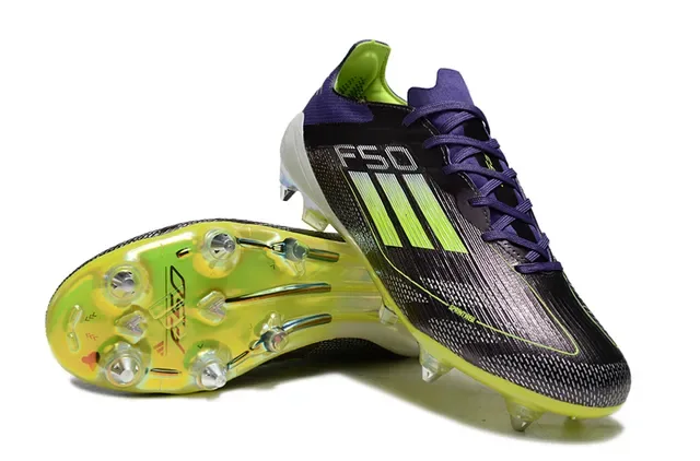 Adidas Chaussures de Football Noir Violet Low-Cut Upper Synthétique Plaque de Semelle Iridescente Translucide Firm-Ground 4