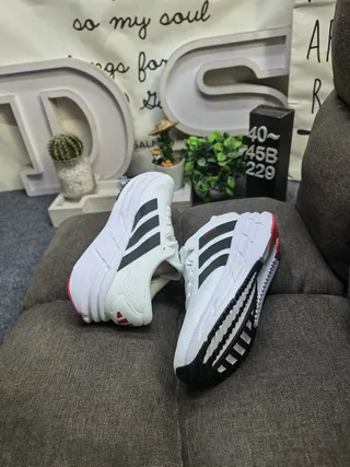 Adidas Black Red Engineered Mesh Upper Three-Stripe Side Branding Running Shoes 6