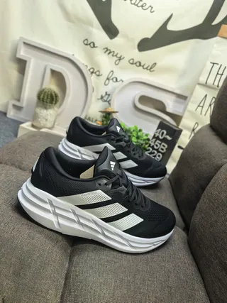 Adidas Black Red Engineered Mesh Upper Three-Stripe Side Branding Running Shoes 19