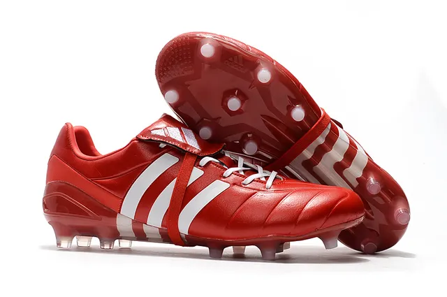 Adidas Noir Rouge Coupe-basse Cuir supérieur Trois bandes blanches Terrain ferme Chaussures de football 3