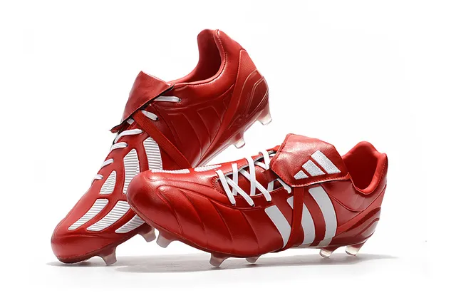 Adidas Noir Rouge Coupe-basse Cuir supérieur Trois bandes blanches Terrain ferme Chaussures de football 14