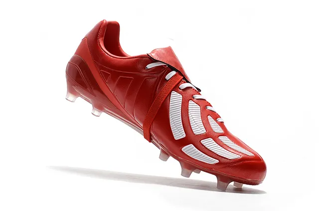 Adidas Noir Rouge Coupe-basse Cuir supérieur Trois bandes blanches Terrain ferme Chaussures de football 15