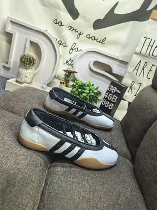 Adidas Black White Low-Top Leather-and-Synthetic Upper Lifestyle Sneakers 19
