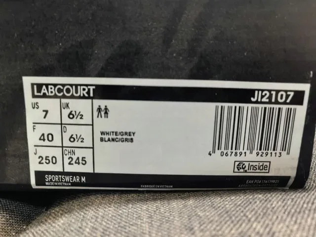 Adidas Black White Low-Top Smooth Upper Lifestyle Sneakers 2