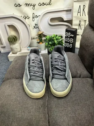 Adidas Black White Low-Top Smooth Upper Lifestyle Sneakers 20
