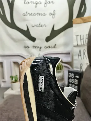 Adidas Black White Textured Upper Laces And Lining Lifestyle Sneakers 3