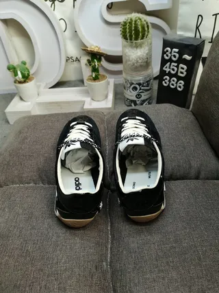 Adidas Black White Textured Upper Laces And Lining Lifestyle Sneakers 8