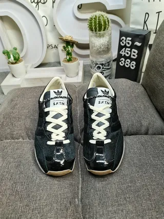 Adidas Black White Textured Upper Laces And Lining Lifestyle Sneakers 10