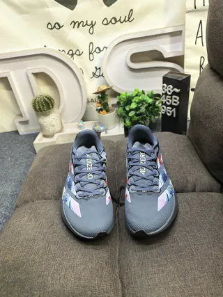 Adidas Blue Green Engineered Mesh Upper Sculpted Lightstrike Pro Midsole Running Shoes 20