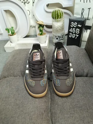 Adidas Brown Beige Tweed-Textile Upper Gum Rubber Sole Lifestyle Sneakers 10