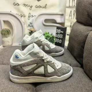 Adidas Brown White Low-Top Suede-Mesh Hybrid Lifestyle Sneakers