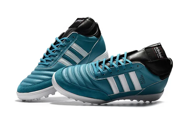 Adidas Copa Chaussures de football Turf low top en cuir bleu et blanc 7