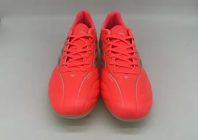 Adidas Copa Rouge Argent Bas Coupe Lacets Matelassé Capot de Doigt Terrain Ferme Chaussures de Football 4