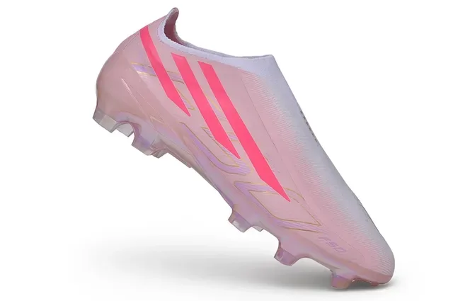 Adidas F30 Translucent Pink Iridescent Chuteiras para grama firme 2