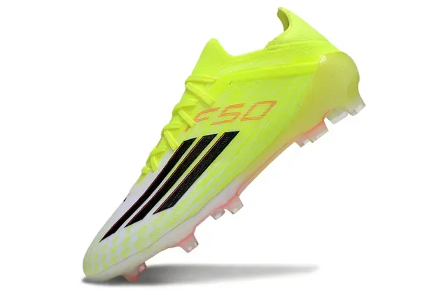 Adidas F50 Jaune Néon Blanc Corail Chaussures de Football pour Terrain Ferme 3
