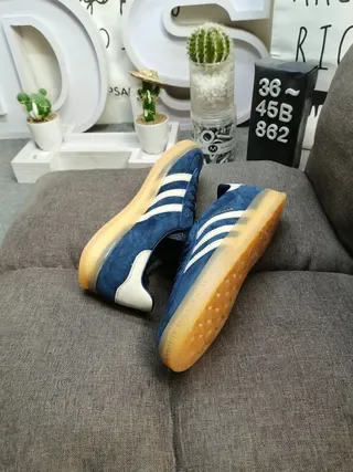 Adidas Gazelle Tênis Lifestyle de Camurça Azul Marinho 6