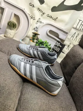 Adidas Gray Beige Low-Top Leather Upper Lifestyle Sneakers 7