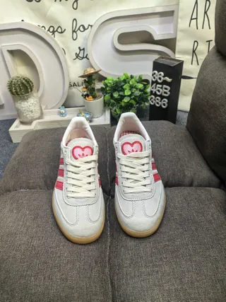 Adidas Gray Pink Suede Upper Three-Stripe Side Panel Lifestyle Sneakers 10