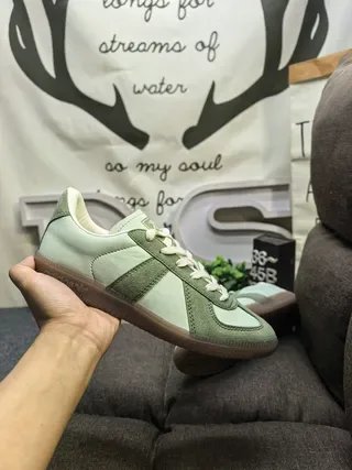 Adidas Green Beige Two-Tone Suede And Leather Gum Rubber Sole Lifestyle Sneakers 5