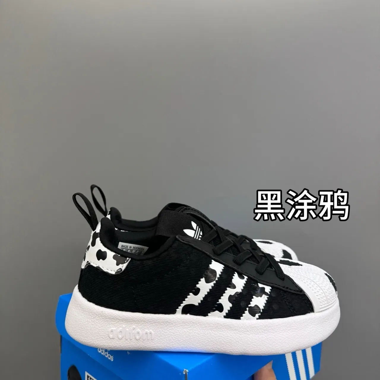 Adidas Originals Samba Minnie Mouse Red Kids Lifestyle Sneakers 8