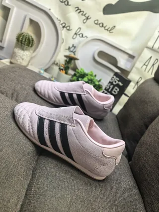 Adidas Pink Black Laceless Slip-On Quilted Vamp Lifestyle Sneakers 7