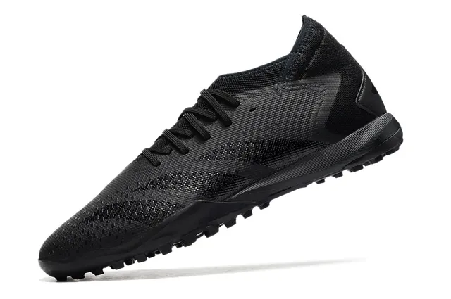 Adidas rose noir coupe basse colockette lacets asymétriques cage gazon artificiel chaussures de football 12