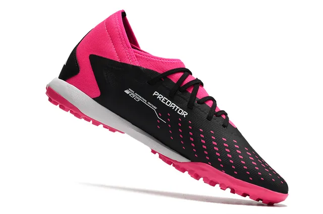 Adidas rose noir coupe basse colockette lacets asymétriques cage gazon artificiel chaussures de football 17