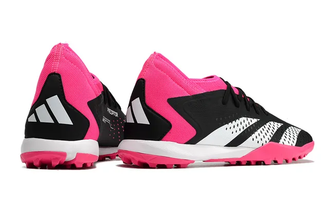 Adidas rose noir coupe basse colockette lacets asymétriques cage gazon artificiel chaussures de football 21